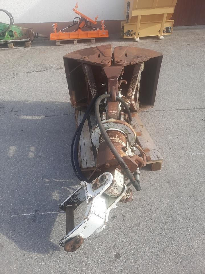 Greifer 70 Schalengreifer Pendelgreifer Erdgreifer Bagger Cat - Грейферный ковш: фото 1 Greifer 70 Schalengreifer Pendelgreifer Erdgreifer Bagger Cat - Грейферный ковш: фото 1