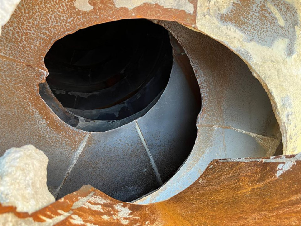 MERCEDES-BENZ Arocs 3236 8x4 Betonmischer Deutsch Top AP Achsen - Грузовик: фото 4 MERCEDES-BENZ Arocs 3236 8x4 Betonmischer Deutsch Top AP Achsen - Грузовик: фото 4