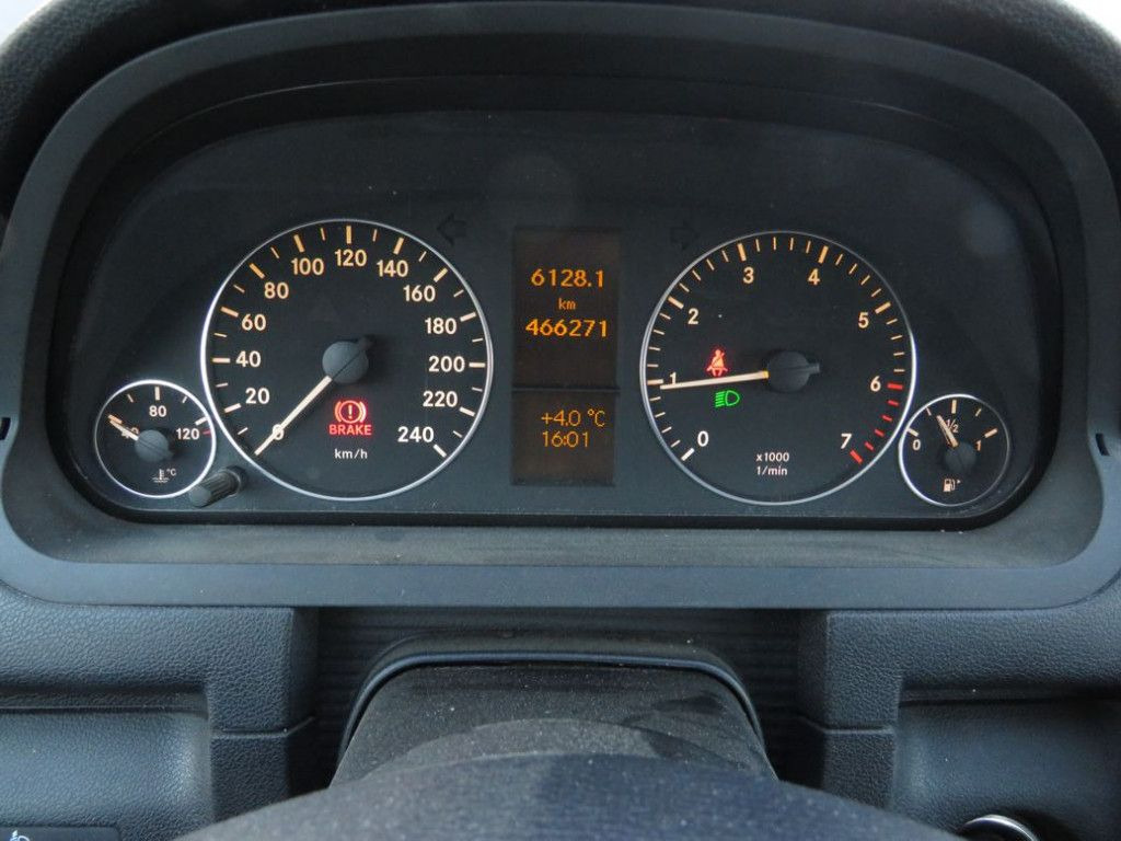 Грузовик Mercedes-Benz A-Klasse 200 Avantgarde PKW: фото 6