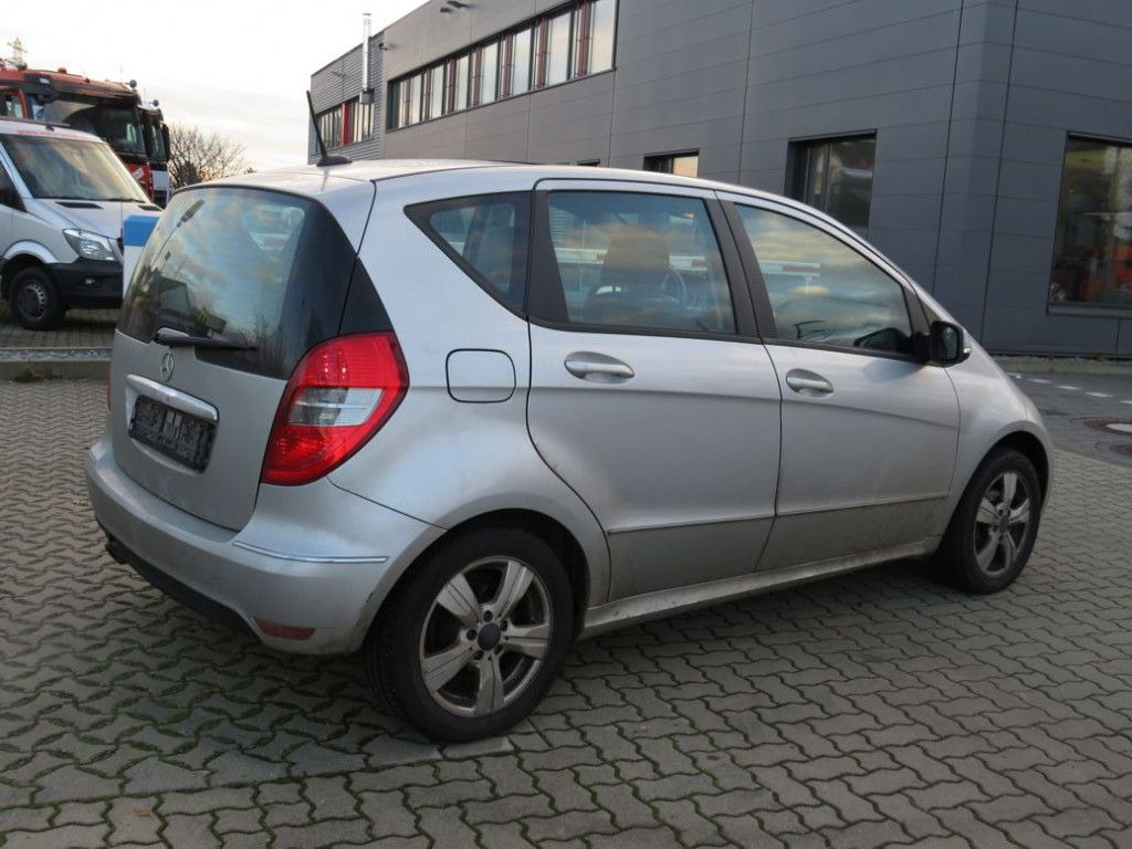 Mercedes-Benz A-Klasse 200 Avantgarde PKW - Грузовик: фото 4 Mercedes-Benz A-Klasse 200 Avantgarde PKW - Грузовик: фото 4