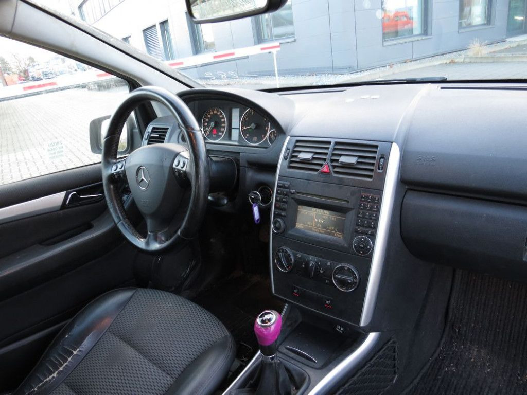 Mercedes-Benz A-Klasse 200 Avantgarde PKW - Грузовик: фото 5 Mercedes-Benz A-Klasse 200 Avantgarde PKW - Грузовик: фото 5
