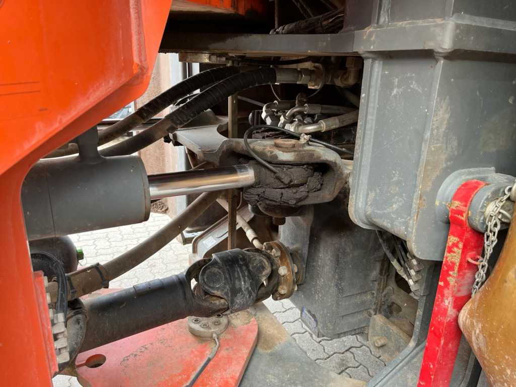 LIEBHERR Radlader L 566 Radlader - Колёсный погрузчик: фото 3 LIEBHERR Radlader L 566 Radlader - Колёсный погрузчик: фото 3