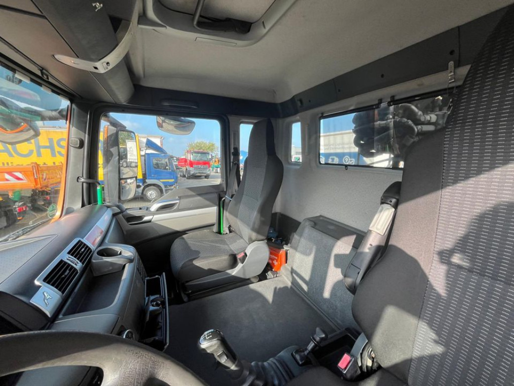 MAN TG-S 26.400 6x4H-2 BL Abrollkipper mit Kran Lift Lenk - Крюковой мультилифт, Автоманипулятор: фото 2 MAN TG-S 26.400 6x4H-2 BL Abrollkipper mit Kran Lift Lenk - Крюковой мультилифт, Автоманипулятор: фото 2