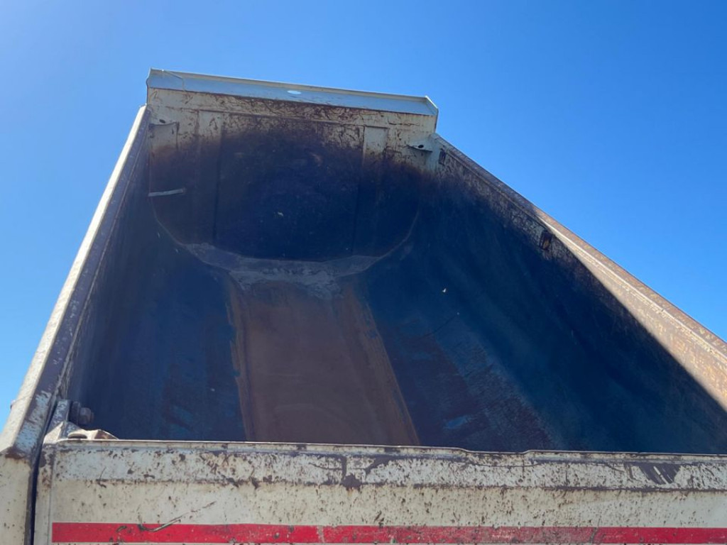 MAN TG-S 35.400 8x6H 4 Achs Muldenkipper Carnehl - Самосвал: фото 5 MAN TG-S 35.400 8x6H 4 Achs Muldenkipper Carnehl - Самосвал: фото 5