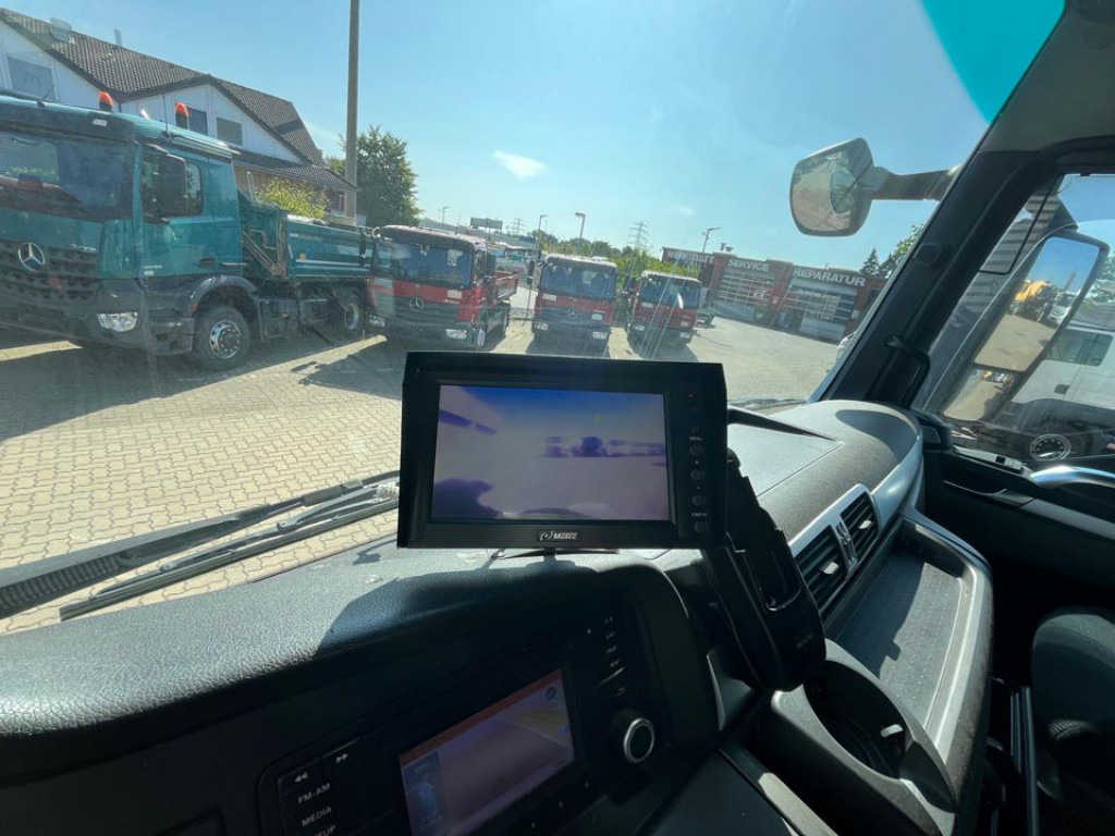 MAN TG-X 26.400 6x2 Pritsche Heckkran Palfinger 34002 - Грузовик бортовой/ Платформа, Автоманипулятор: фото 4 MAN TG-X 26.400 6x2 Pritsche Heckkran Palfinger 34002 - Грузовик бортовой/ Платформа, Автоманипулятор: фото 4