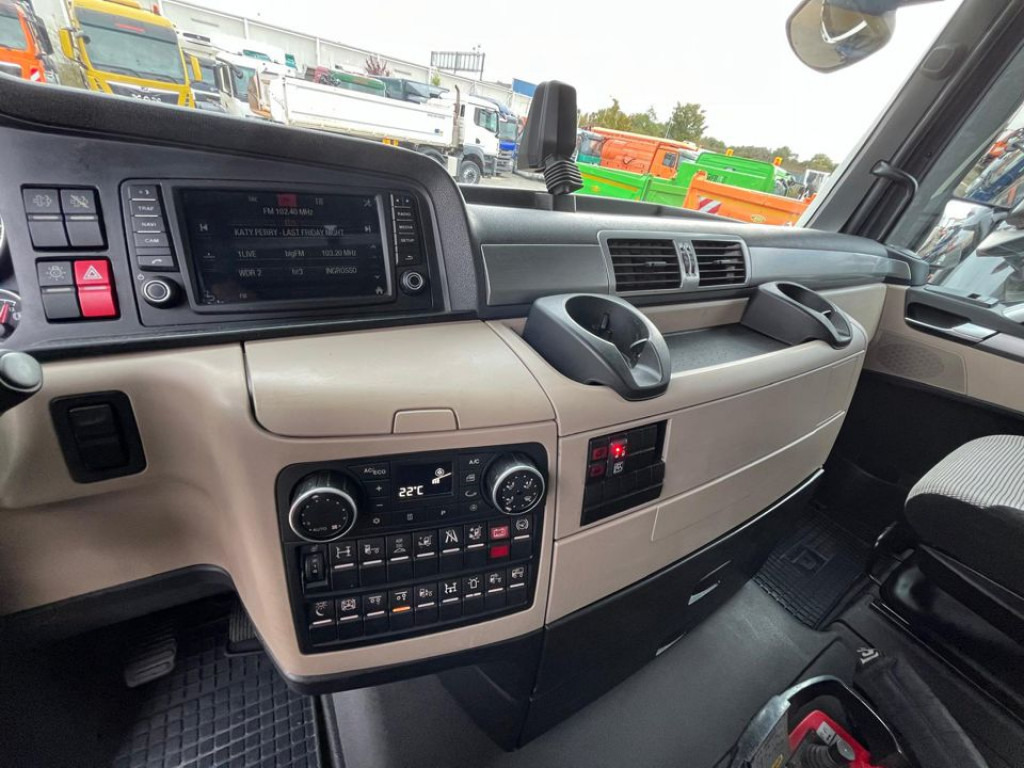 MAN TG-X 26.460 6x2-2 BL Pritsche Kran PK 24.001 Funk Lenk - Грузовик бортовой/ Платформа, Автоманипулятор: фото 3 MAN TG-X 26.460 6x2-2 BL Pritsche Kran PK 24.001 Funk Lenk - Грузовик бортовой/ Платформа, Автоманипулятор: фото 3