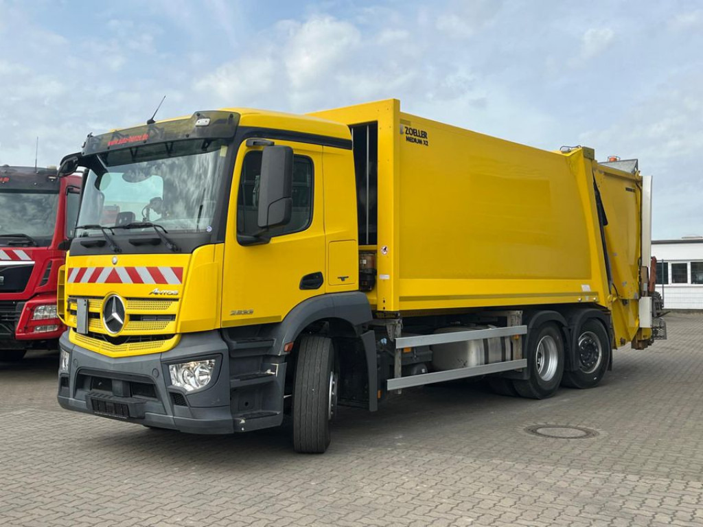 MERCEDES-BENZ Antos 2533 L 6x2 ENA Müllwagen Zoeller + Schüttung - Мусоровоз: фото 1 MERCEDES-BENZ Antos 2533 L 6x2 ENA Müllwagen Zoeller + Schüttung - Мусоровоз: фото 1