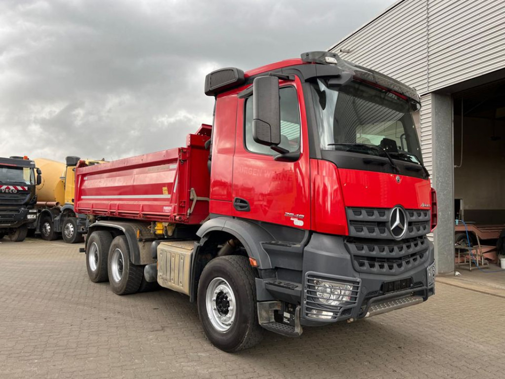 MERCEDES-BENZ Arocs 2648 6x4 3-Achs Kipper Bordmatik - Самосвал: фото 5 MERCEDES-BENZ Arocs 2648 6x4 3-Achs Kipper Bordmatik - Самосвал: фото 5