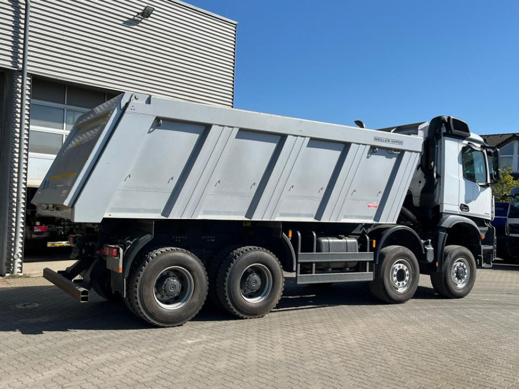 MERCEDES-BENZ Arocs 4153 8x6 4 Achs Muldenkipper Meiller - Самосвал: фото 5 MERCEDES-BENZ Arocs 4153 8x6 4 Achs Muldenkipper Meiller - Самосвал: фото 5