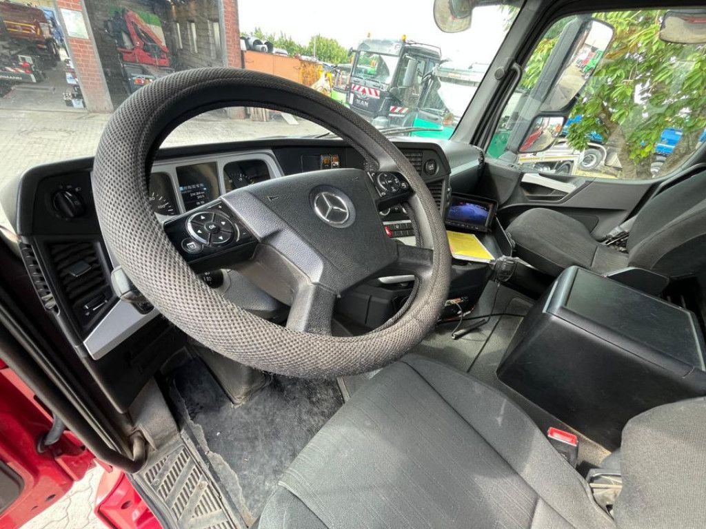 Mercedes-Benz Arocs 4145 8x4 4 Achs Muldenkipper Carnehl Halfp - Портальный бункеровоз: фото 4 Mercedes-Benz Arocs 4145 8x4 4 Achs Muldenkipper Carnehl Halfp - Портальный бункеровоз: фото 4