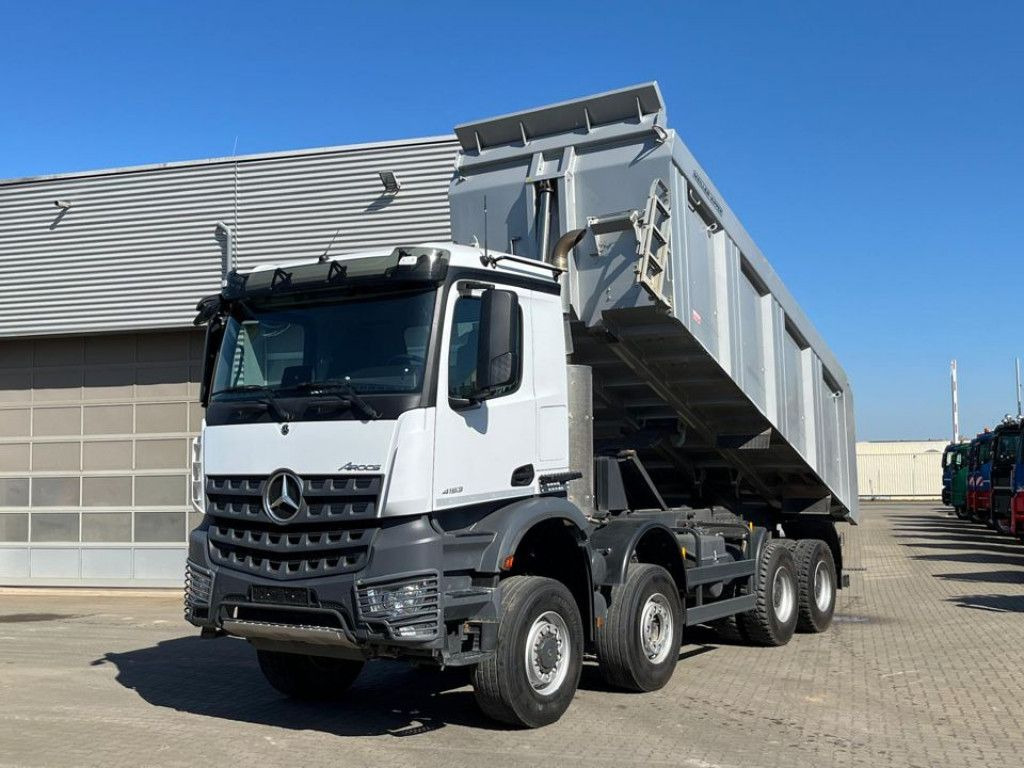 Mercedes-Benz Arocs 4153 8x6 4 Achs Muldenkipper Meiller - Самосвал: фото 1 Mercedes-Benz Arocs 4153 8x6 4 Achs Muldenkipper Meiller - Самосвал: фото 1