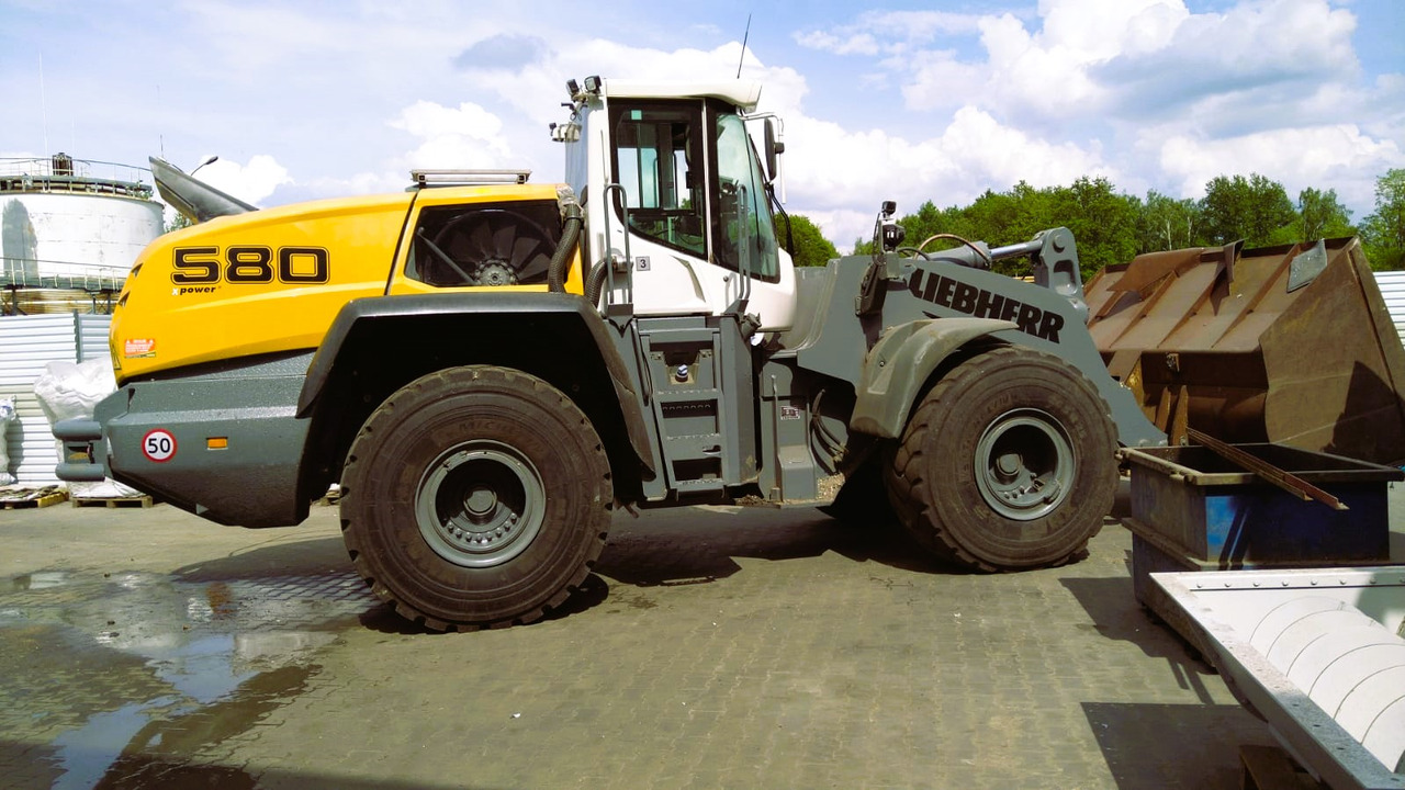 LIEBHERR L580 X POWER - Колёсный погрузчик: фото 1 LIEBHERR L580 X POWER - Колёсный погрузчик: фото 1