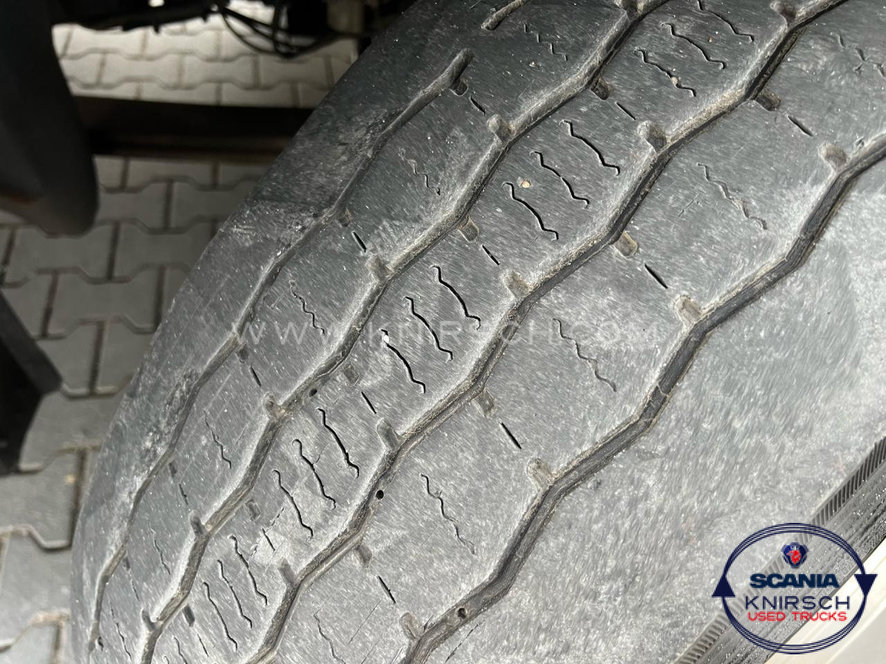 SCANIA P 270 DB4x2MNA - Грузовик с закрытым кузовом: фото 4 SCANIA P 270 DB4x2MNA - Грузовик с закрытым кузовом: фото 4