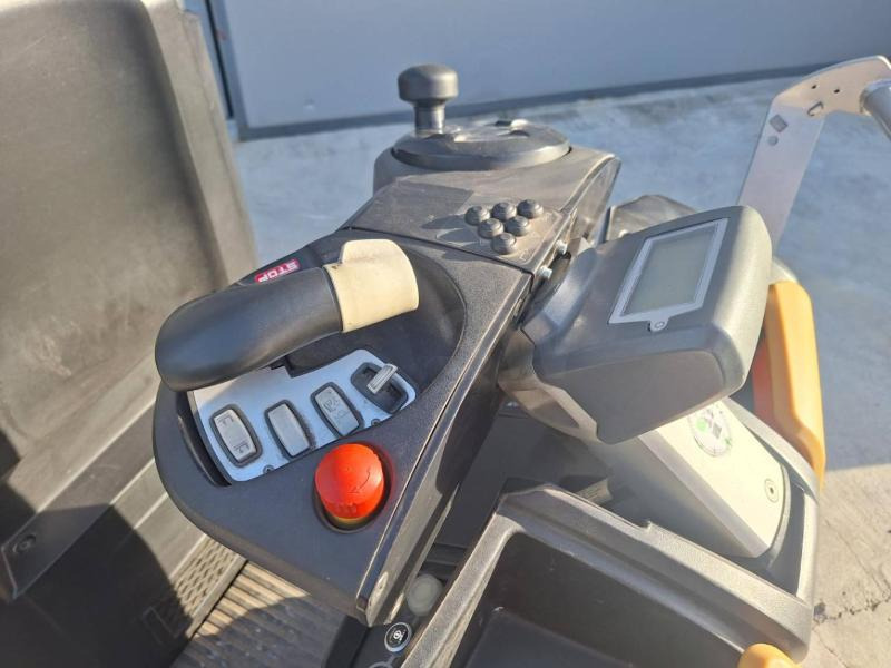 Caterpillar N020NE в лизинг Caterpillar N020NE: фото 16 Caterpillar N020NE в лизинг Caterpillar N020NE: фото 16