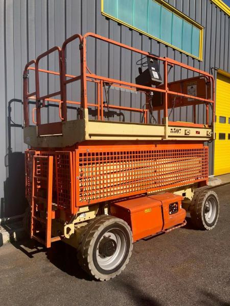 JLG 3369 LE - Вертикальный мачтовый подъемник: фото 2 JLG 3369 LE - Вертикальный мачтовый подъемник: фото 2