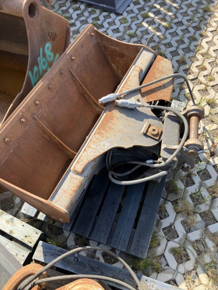 Volvo Böschungslöffel hydr. - Экскаватор-погрузчик: фото 3 Volvo Böschungslöffel hydr. - Экскаватор-погрузчик: фото 3