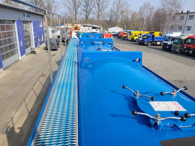 Feldbinder EUT 56.3 Silo 56.000 L 3 Achse - Полуприцеп цистерна для сыпучих грузов: фото 2 Feldbinder EUT 56.3 Silo 56.000 L 3 Achse - Полуприцеп цистерна для сыпучих грузов: фото 2