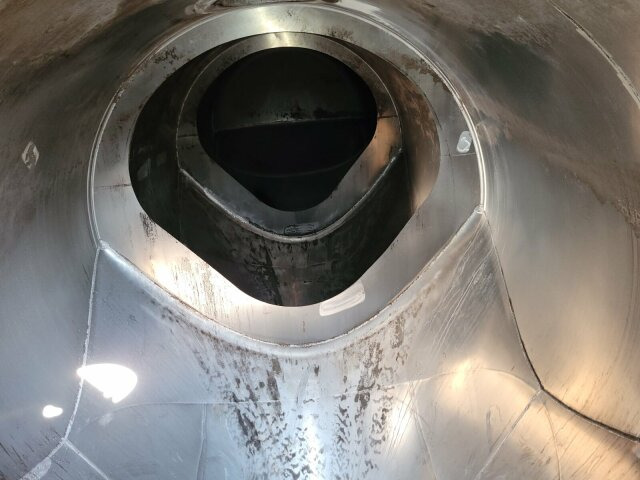 Feldbinder EUT 56.3 Silo 56.000 L 3 Achse - Полуприцеп цистерна для сыпучих грузов: фото 4 Feldbinder EUT 56.3 Silo 56.000 L 3 Achse - Полуприцеп цистерна для сыпучих грузов: фото 4