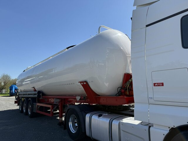 Feldbinder KIP 60.3 Silo 60.000 L 3 Achse ADR - Полуприцеп цистерна для сыпучих грузов: фото 1 Feldbinder KIP 60.3 Silo 60.000 L 3 Achse ADR - Полуприцеп цистерна для сыпучих грузов: фото 1