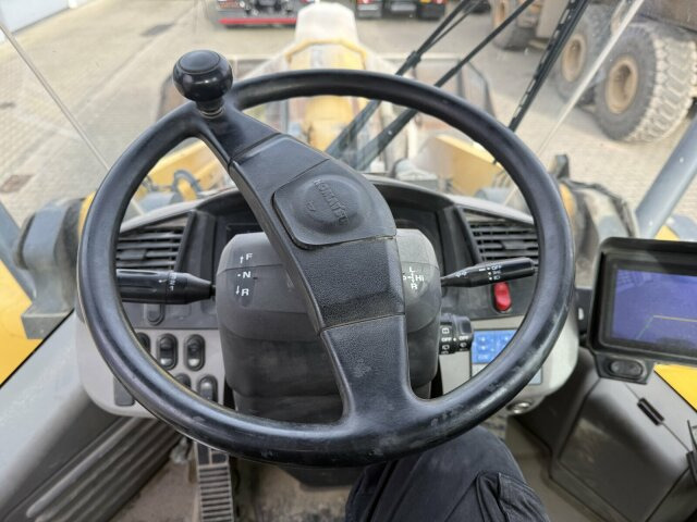 Komatsu WA 470-7 Radlader 24 Ton Schaufel 4.5 m³ *Waage - Колёсный погрузчик: фото 2 Komatsu WA 470-7 Radlader 24 Ton Schaufel 4.5 m³ *Waage - Колёсный погрузчик: фото 2