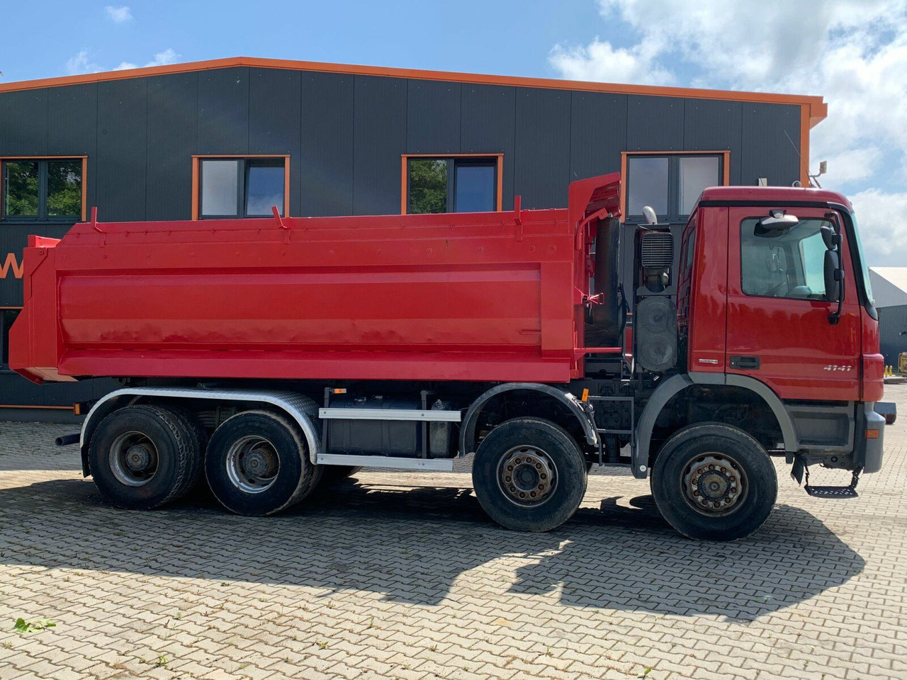 Mercedes-Benz ACTROS 4141 EURO4 8x8 Muldenkipper - Самосвал: фото 4 Mercedes-Benz ACTROS 4141 EURO4 8x8 Muldenkipper - Самосвал: фото 4