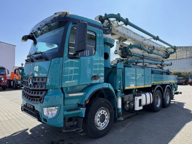 Mercedes-Benz AROCS 2844 6x4 Euro 6 Betonpumpe SERMAC 5Z33 в лизинг Mercedes-Benz AROCS 2844 6x4 Euro 6 Betonpumpe SERMAC 5Z33: фото 8