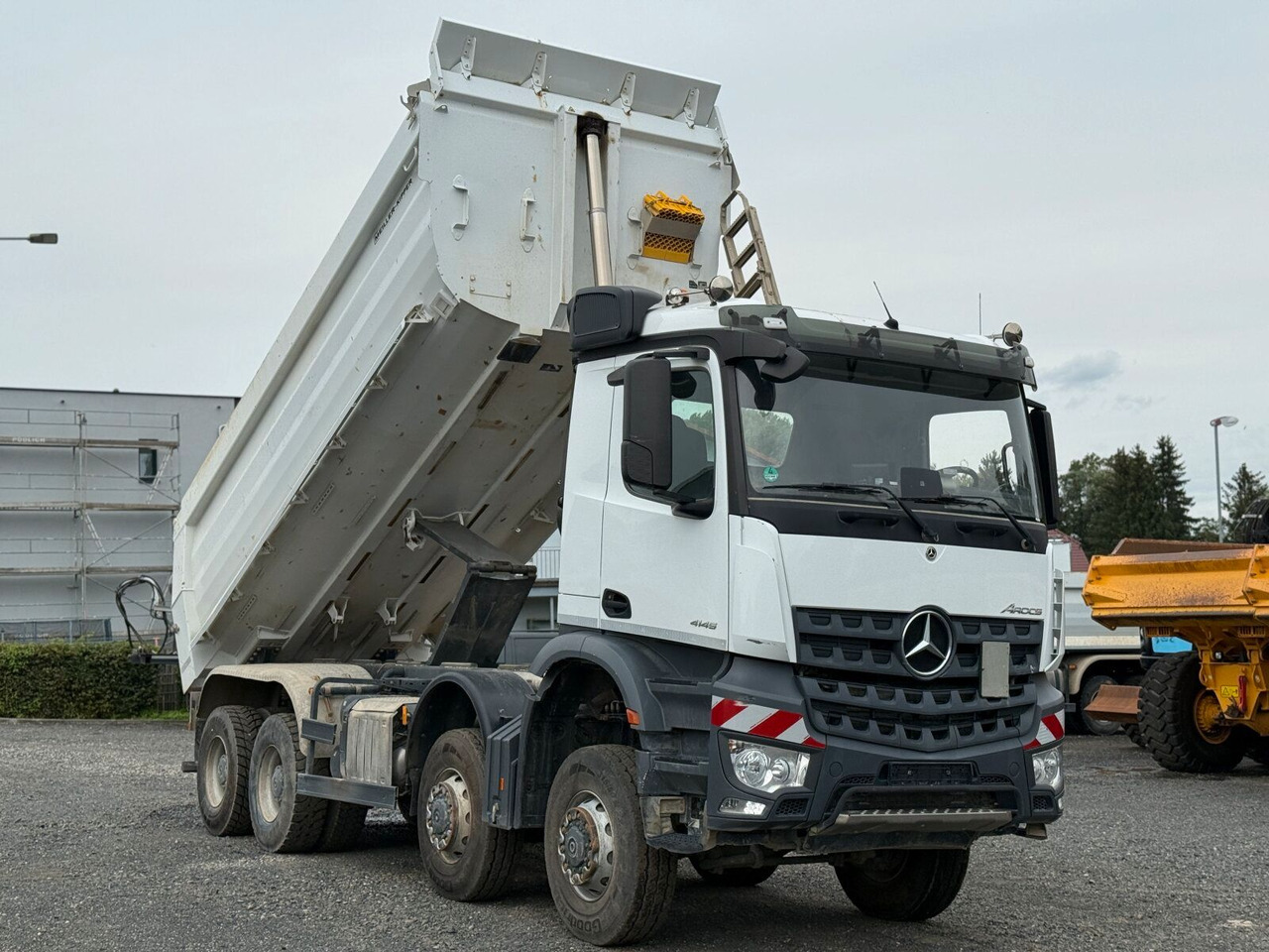 Mercedes-Benz AROCS 4145 8x8 Meiller Muldenkipper - Самосвал: фото 2 Mercedes-Benz AROCS 4145 8x8 Meiller Muldenkipper - Самосвал: фото 2