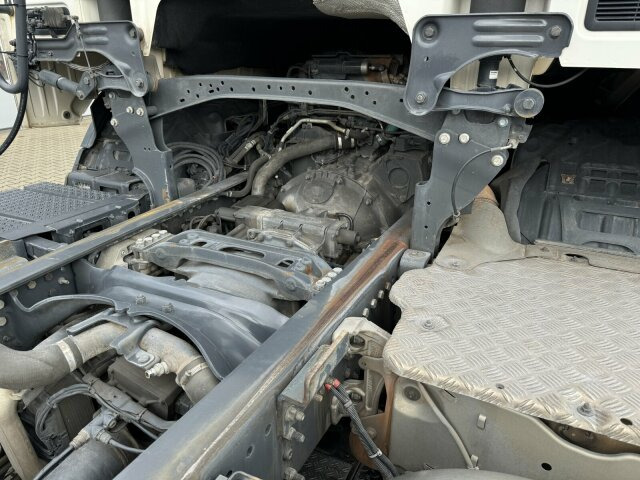 Scania G 410 B8x2*6 NB LNG Fahrgestell Nebenantrieb - Грузовик-шасси, Автоманипулятор: фото 2 Scania G 410 B8x2*6 NB LNG Fahrgestell Nebenantrieb - Грузовик-шасси, Автоманипулятор: фото 2