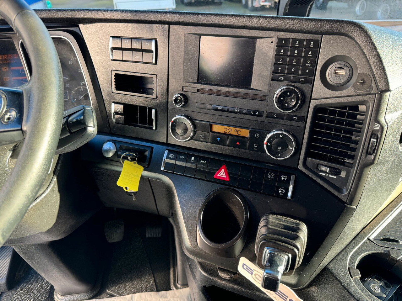 Тягач Mercedes-Benz Actros 1845 SZM 4x2 Streamspace *Retarder: фото 14