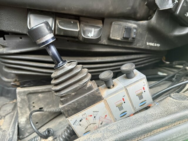 Volvo FMX 500 6x4 Kipper mit Kran Atlas 172.3E - A4 - Самосвал, Автоманипулятор: фото 5 Volvo FMX 500 6x4 Kipper mit Kran Atlas 172.3E - A4 - Самосвал, Автоманипулятор: фото 5