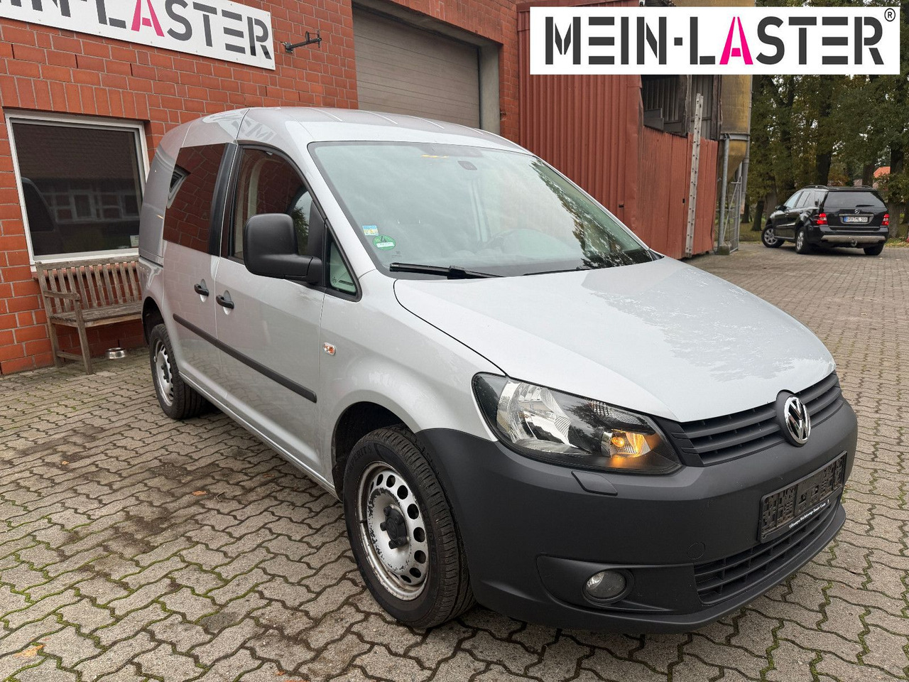 Volkswagen Caddy 2.0 TDI Kasten Soccer 4Motion Automatik - Цельнометаллический фургон: фото 2 Volkswagen Caddy 2.0 TDI Kasten Soccer 4Motion Automatik - Цельнометаллический фургон: фото 2