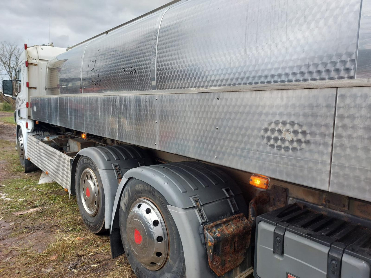 Грузовик-цистерна SCANIA R380: фото 8 Грузовик-цистерна SCANIA R380: фото 8