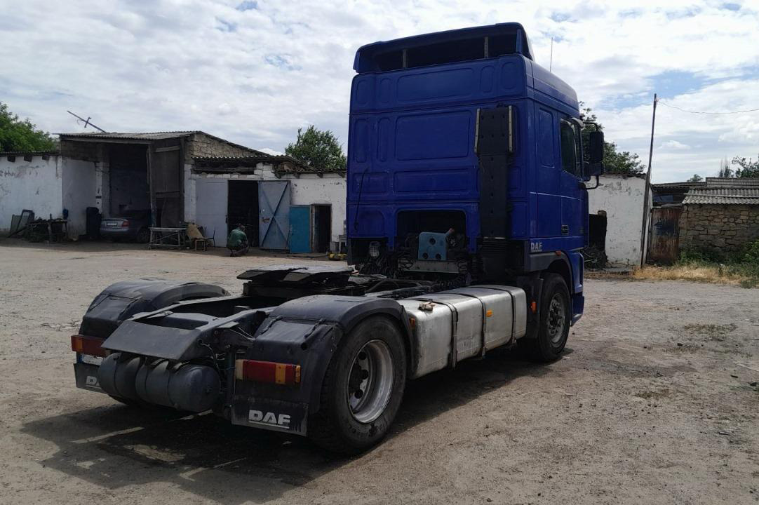 Тягач DAF XF 95.380: фото 6