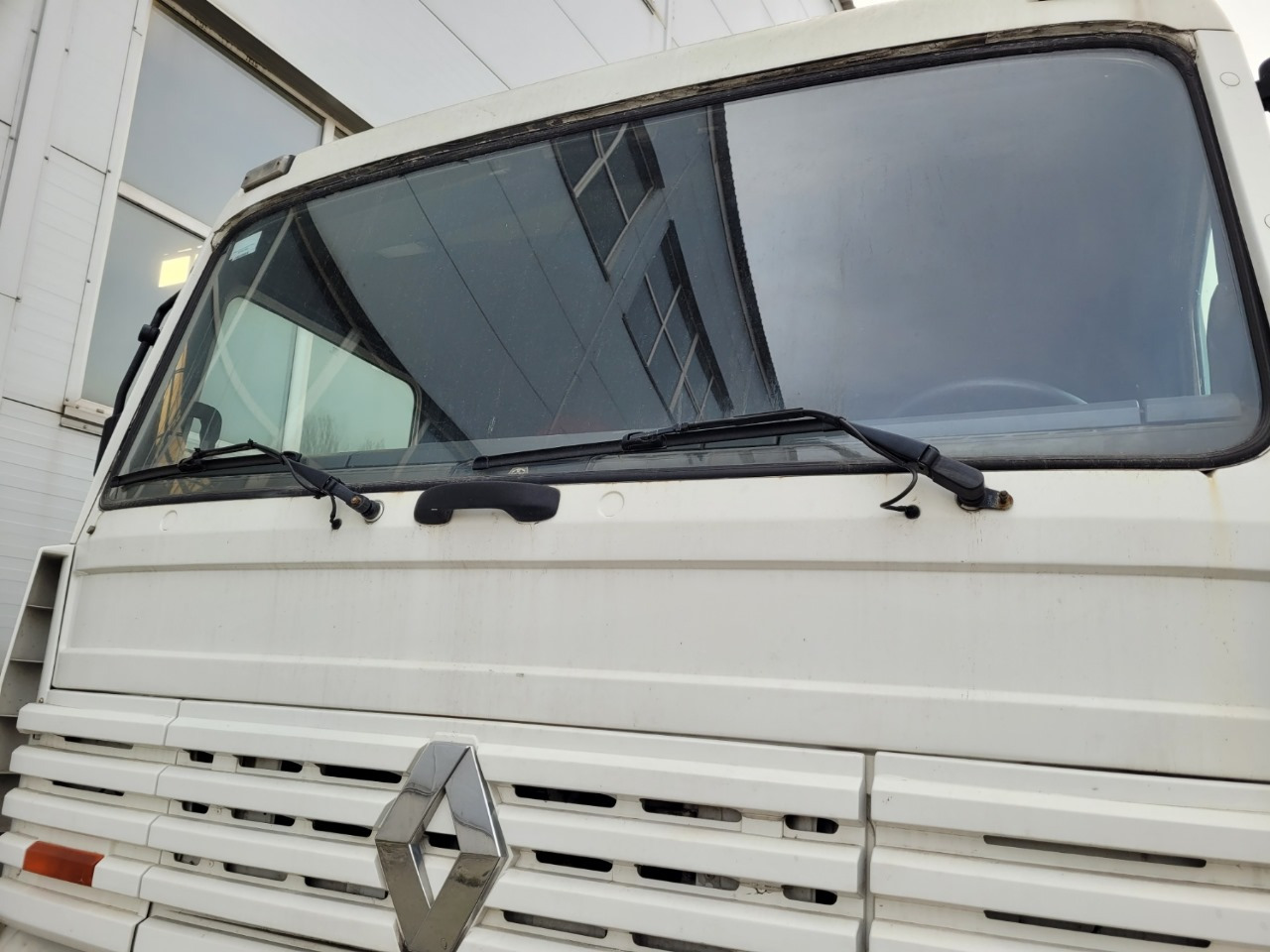 Тягач RENAULT Manager: фото 15