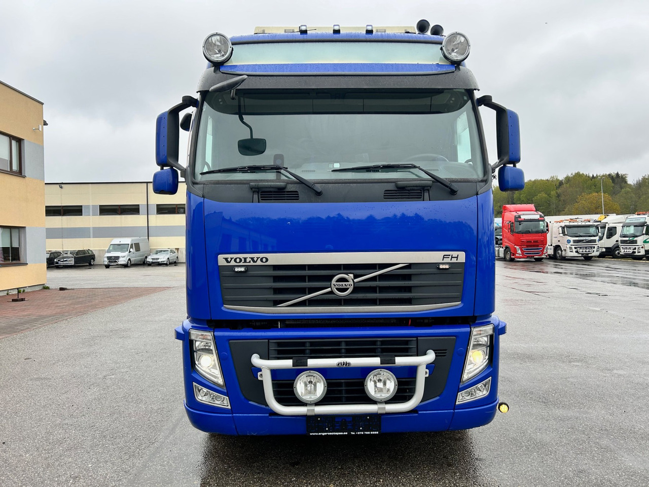VOLVO FH460 - Грузовик бортовой/ Платформа, Автоманипулятор: фото 4 VOLVO FH460 - Грузовик бортовой/ Платформа, Автоманипулятор: фото 4