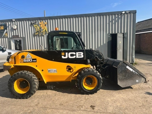 JCB 520-40 - Телескопический погрузчик: фото 1 JCB 520-40 - Телескопический погрузчик: фото 1