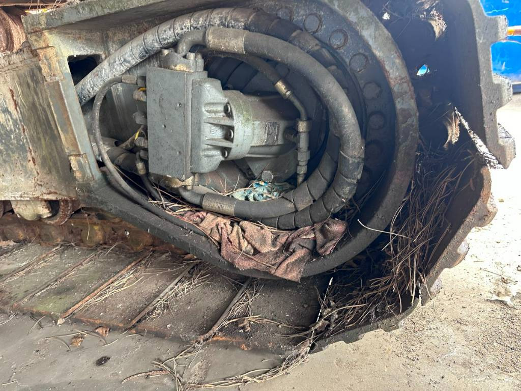 Liebherr LRB 155 for parts breaking dismantling - Сваебойная установка: фото 4 Liebherr LRB 155 for parts breaking dismantling - Сваебойная установка: фото 4