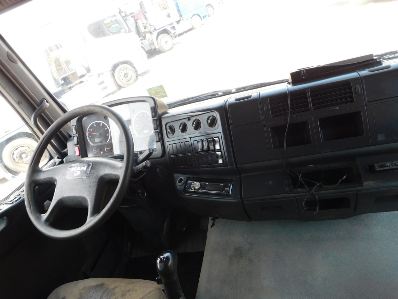 Автобетоносмеситель Man Tga 35410: фото 6 Автобетоносмеситель Man Tga 35410: фото 6