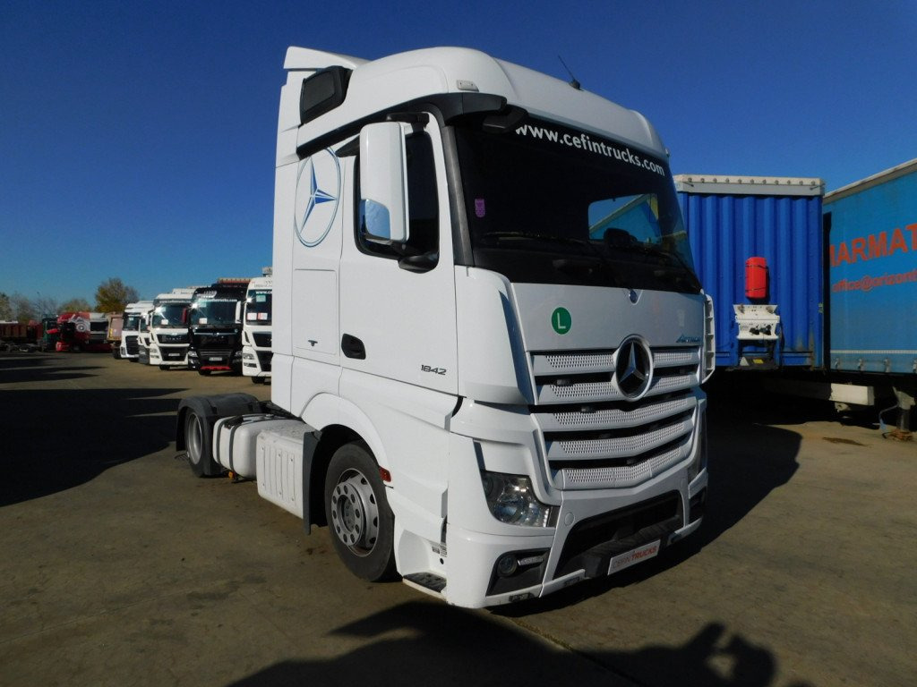 Mercedes Actros 1842 - Тягач: фото 2 Mercedes Actros 1842 - Тягач: фото 2