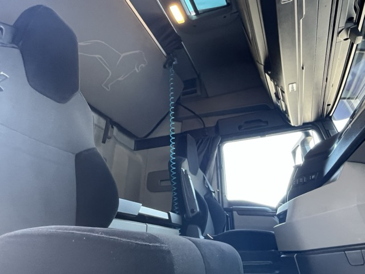 MAN TGX 18.510 4x2 BL SA Euro6 Retarder Klima ZV - Тягач: фото 2 MAN TGX 18.510 4x2 BL SA Euro6 Retarder Klima ZV - Тягач: фото 2