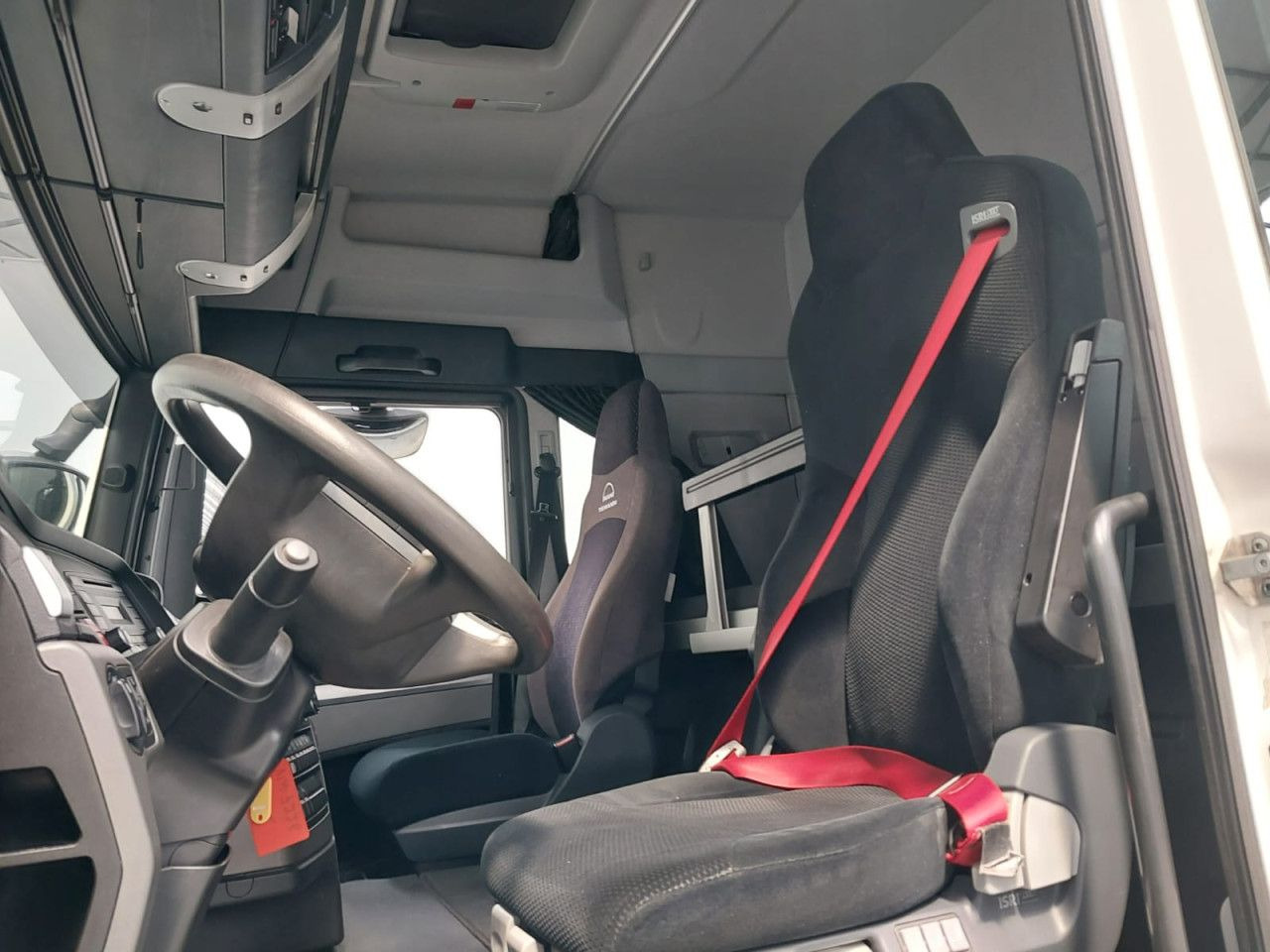 Фото интерьера 2: Тягач MAN TGX Фото интерьера 2: Тягач MAN TGX