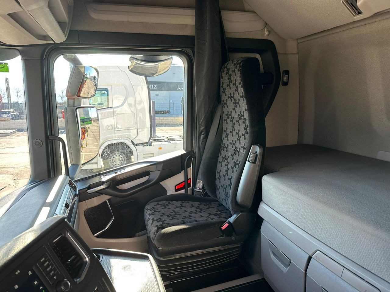 Scania R 450 - Тягач: фото 3 Scania R 450 - Тягач: фото 3