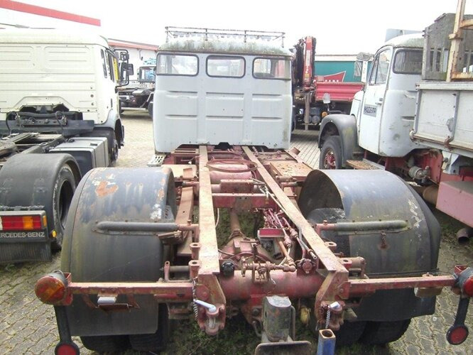 Andere V5 4x2 Saurer V5 4x2 - Грузовик-шасси: фото 4 Andere V5 4x2 Saurer V5 4x2 - Грузовик-шасси: фото 4