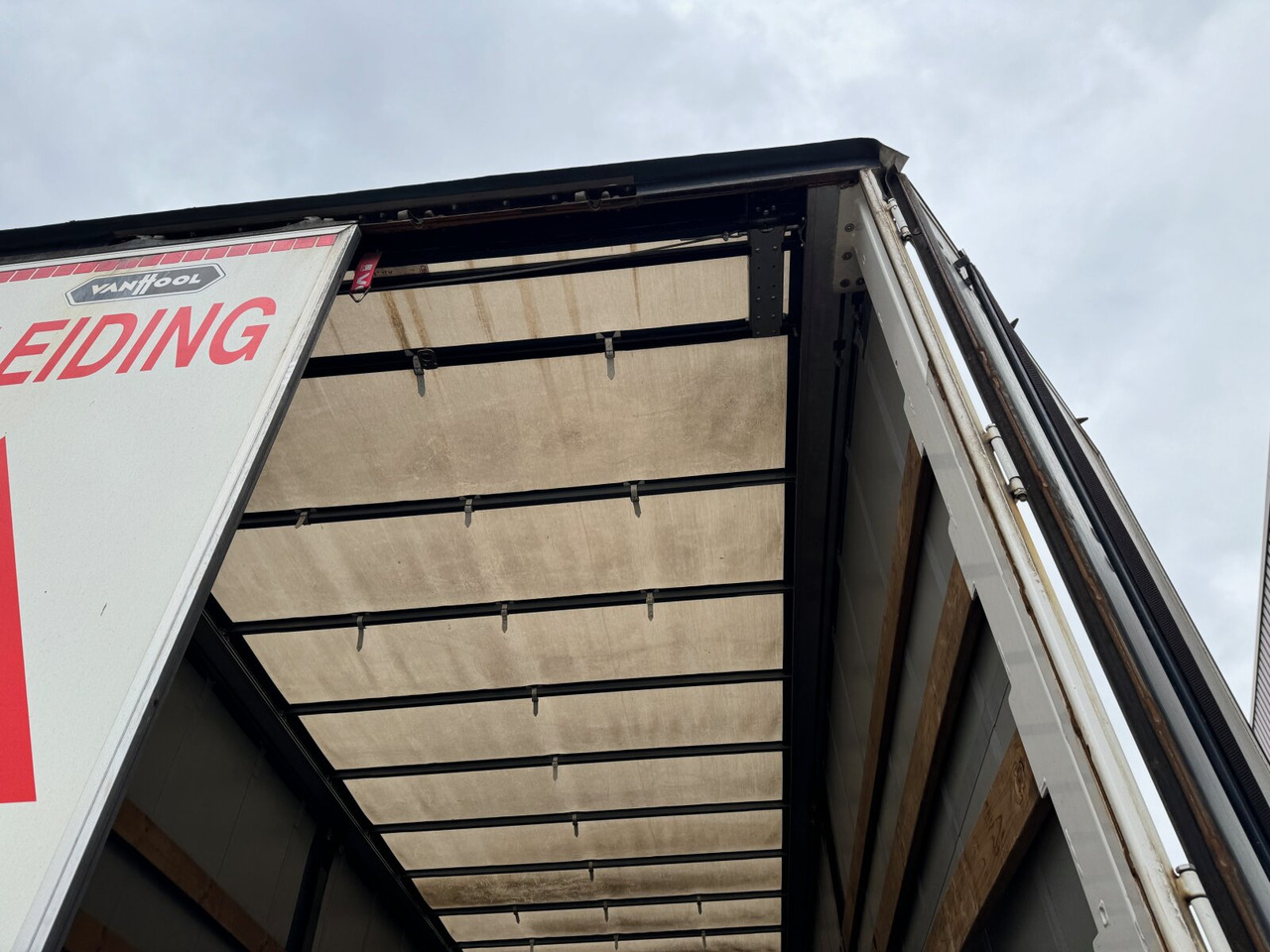 Грузовик бортовой/ Платформа DAF XF 410 FA 4x2 XF 410 FA 4x2, Fahrschule, 2x AHK, 6 Sitze: фото 10 Грузовик бортовой/ Платформа DAF XF 410 FA 4x2 XF 410 FA 4x2, Fahrschule, 2x AHK, 6 Sitze: фото 10