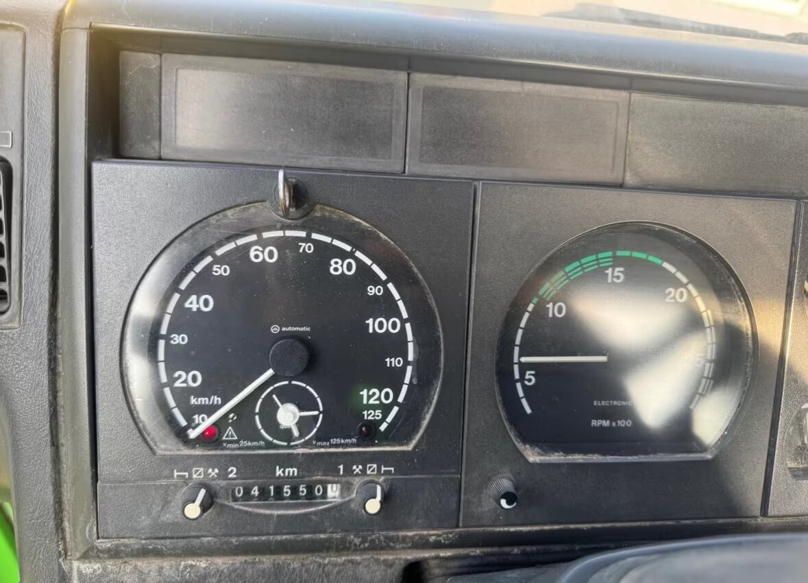 Euro Tech 410EH42 8x8 Euro Tech 410EH42 8x8, Abrollkipper - Крюковой мультилифт: фото 2 Euro Tech 410EH42 8x8 Euro Tech 410EH42 8x8, Abrollkipper - Крюковой мультилифт: фото 2