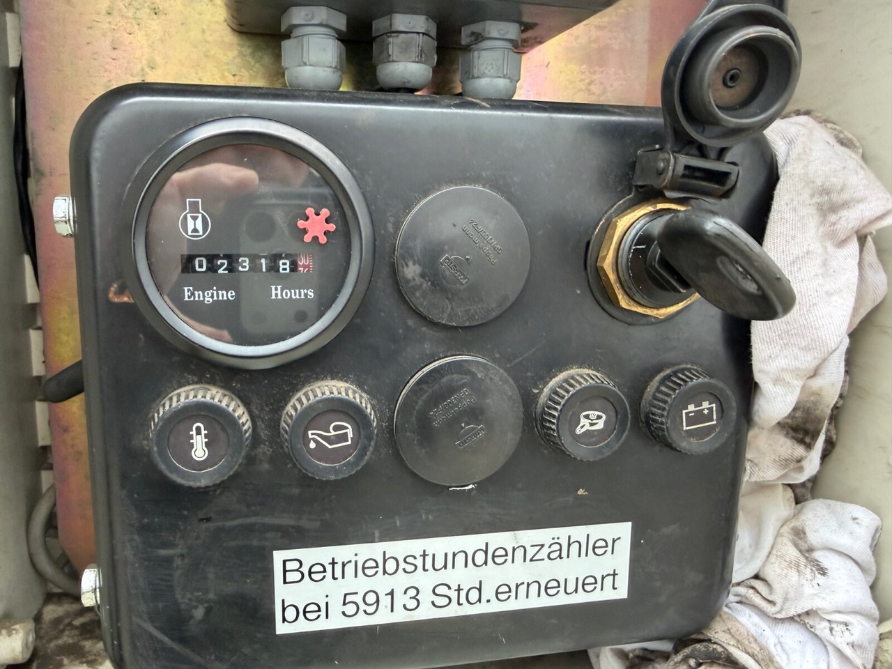 Faehndrich AG TKS-Z13 Asphaltkocher Faehndrich AG TKS-Z13 Asphaltkocher - Гудронатор: фото 2 Faehndrich AG TKS-Z13 Asphaltkocher Faehndrich AG TKS-Z13 Asphaltkocher - Гудронатор: фото 2