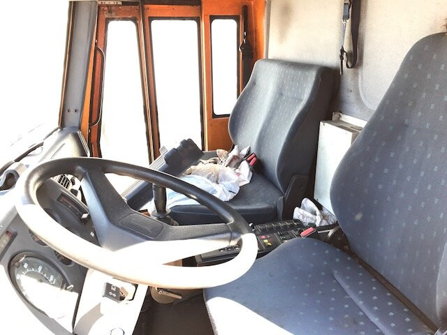 GINAF GINC 3030 GINAF GINC 3030 mit Heckkran Atlas AK 90.1 HDS - Грузовик-шасси, Автоманипулятор: фото 5 GINAF GINC 3030 GINAF GINC 3030 mit Heckkran Atlas AK 90.1 HDS - Грузовик-шасси, Автоманипулятор: фото 5