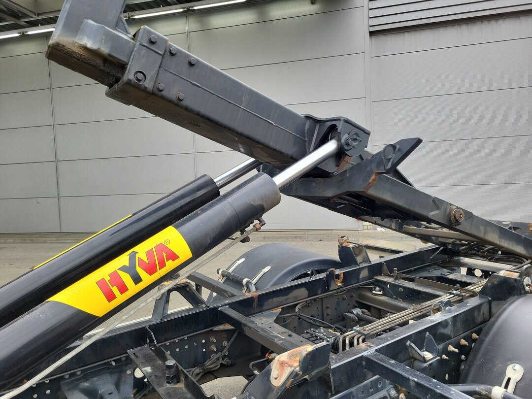 Iveco EuroCargo ML120E22 4x2 EuroCargo ML120E22 4x2, City-Abroller - Крюковой мультилифт: фото 5 Iveco EuroCargo ML120E22 4x2 EuroCargo ML120E22 4x2, City-Abroller - Крюковой мультилифт: фото 5