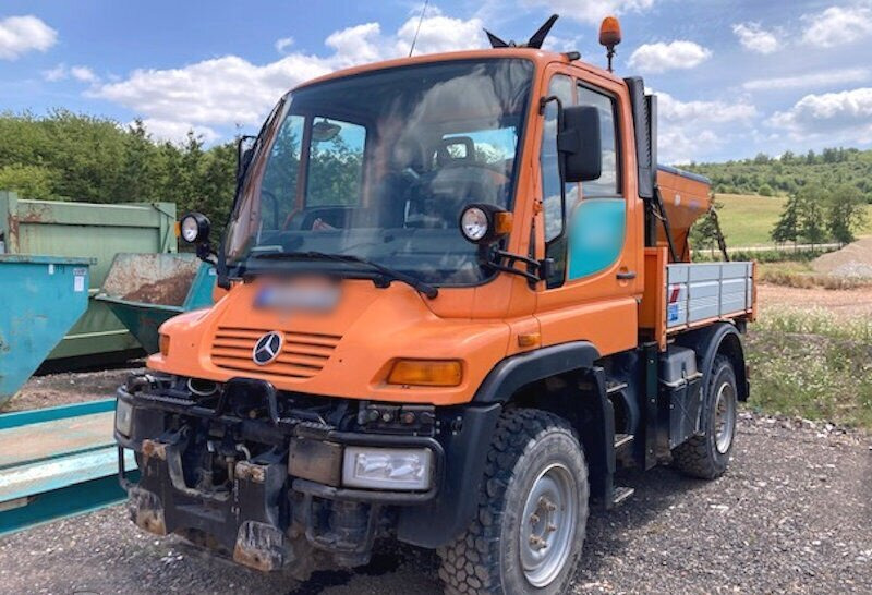 Unimog U300 405/10 4x4 U300 405/10 4x4, Kommunalhydraulik, Frontzapfwelle, Kipper - Коммерческий автомобиль: фото 1 Unimog U300 405/10 4x4 U300 405/10 4x4, Kommunalhydraulik, Frontzapfwelle, Kipper - Коммерческий автомобиль: фото 1