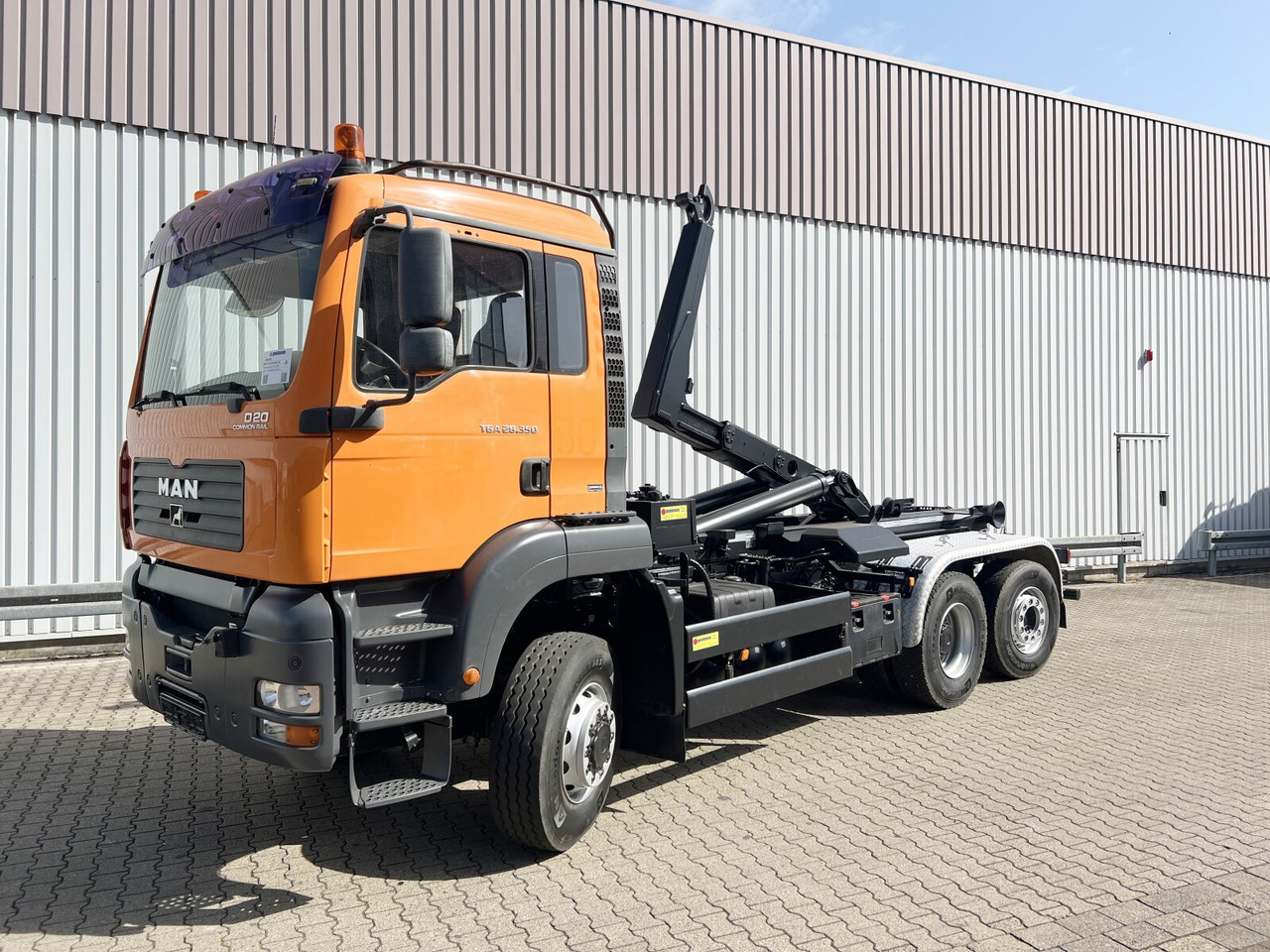 MAN TGA 28.350 6X4-4 BL TGA 28.350 6X4-4 BL, Lift-/Lenkachse, Meiller - Крюковой мультилифт: фото 1 MAN TGA 28.350 6X4-4 BL TGA 28.350 6X4-4 BL, Lift-/Lenkachse, Meiller - Крюковой мультилифт: фото 1